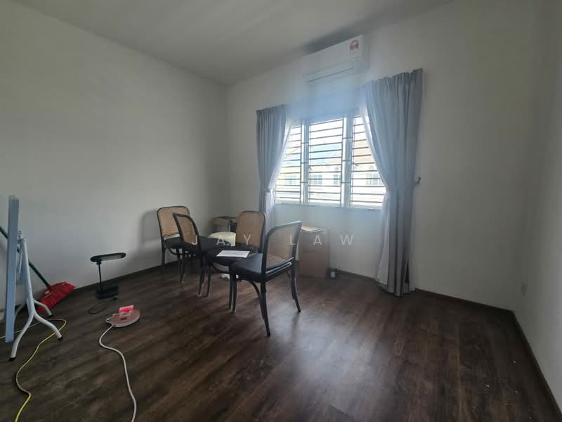 Semi-Detached House for Sale in Stapok (Kuching) - Jay Law - PropertyGuru.com.my