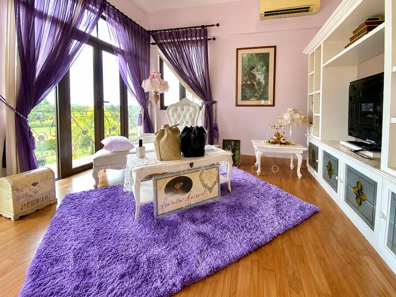 Bungalow for Sale in Leisure Farm (Gelang Patah) - Joanna Koo - Living Room - PropertyGuru.com.my