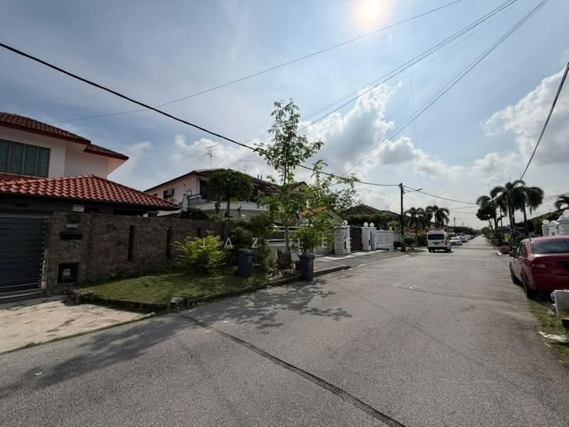 Semi-Detached House for Sale in Taman Perling (Perling) - Jaz Lee - PropertyGuru.com.my