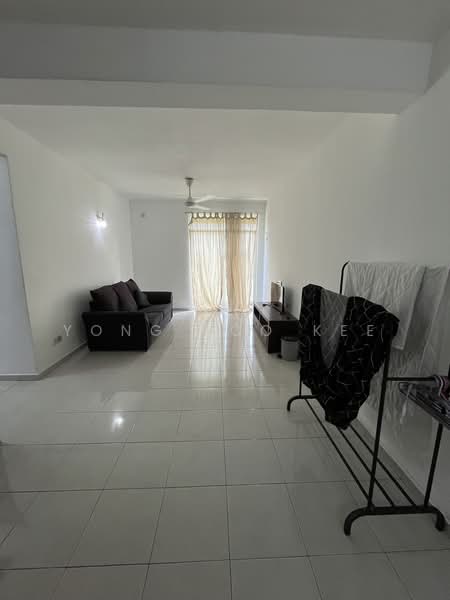 Kondominium untuk Disewa di Kelisa Heights - Yong Soo Kee - Living Room - PropertyGuru.com.my