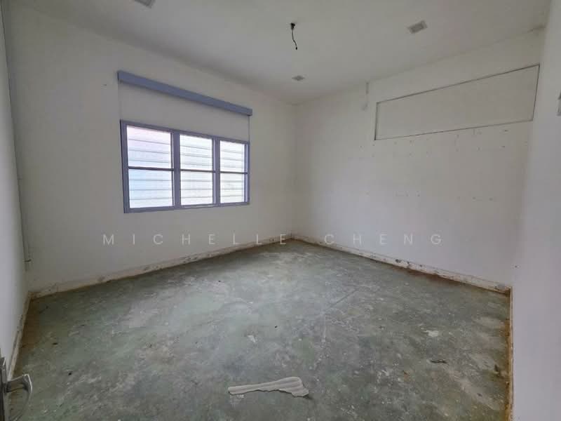 Bungalow for Sale in Taman Canning (Ipoh) - Michelle Cheng - Bedroom - PropertyGuru.com.my