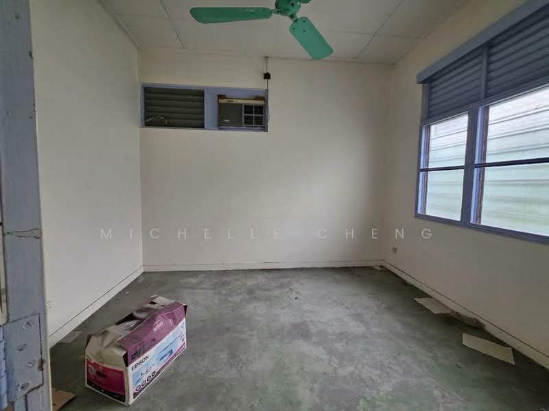 Bungalow for Sale in Taman Canning (Ipoh) - Michelle Cheng - Bedroom - PropertyGuru.com.my