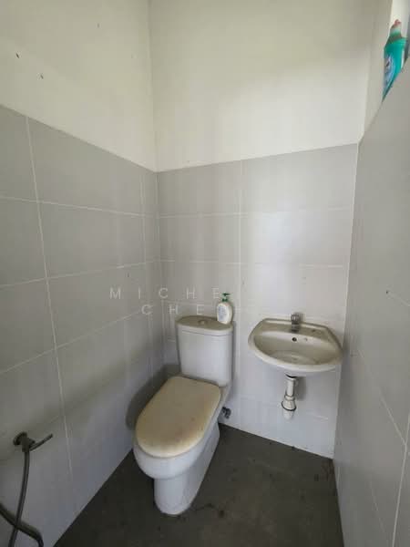 Bungalow for Sale in Taman Canning (Ipoh) - Michelle Cheng - Bathroom - PropertyGuru.com.my