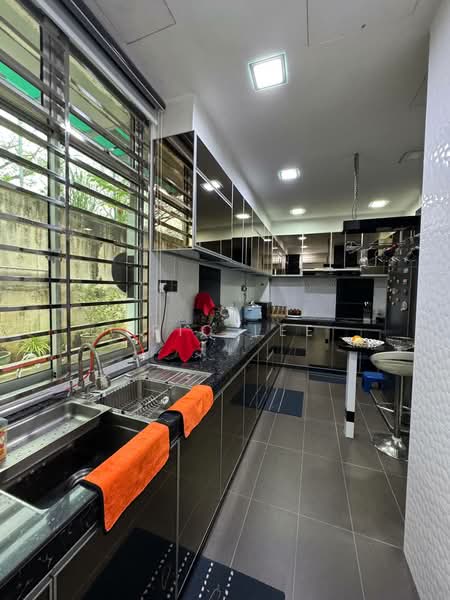 2-storey Terraced House for Sale in Taman Nusa Idaman (Iskandar Puteri (Nusajaya)) - Eric Lee - Kitchen - PropertyGuru.com.my