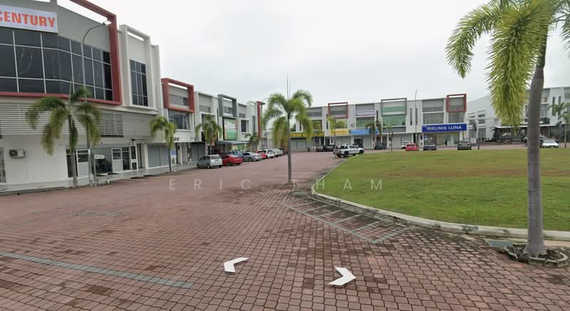 Shop for Sale in Seremban (Negeri Sembilan) - Eric Tham - Exterior - PropertyGuru.com.my