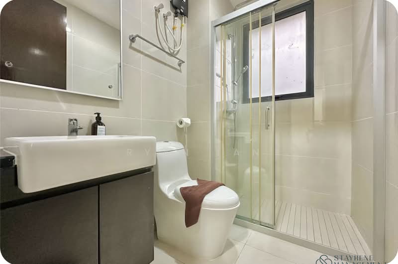 Condominium for Rent at Bay Point @ Country Garden Danga Bay - Ryan Tan - Bathroom - PropertyGuru.com.my