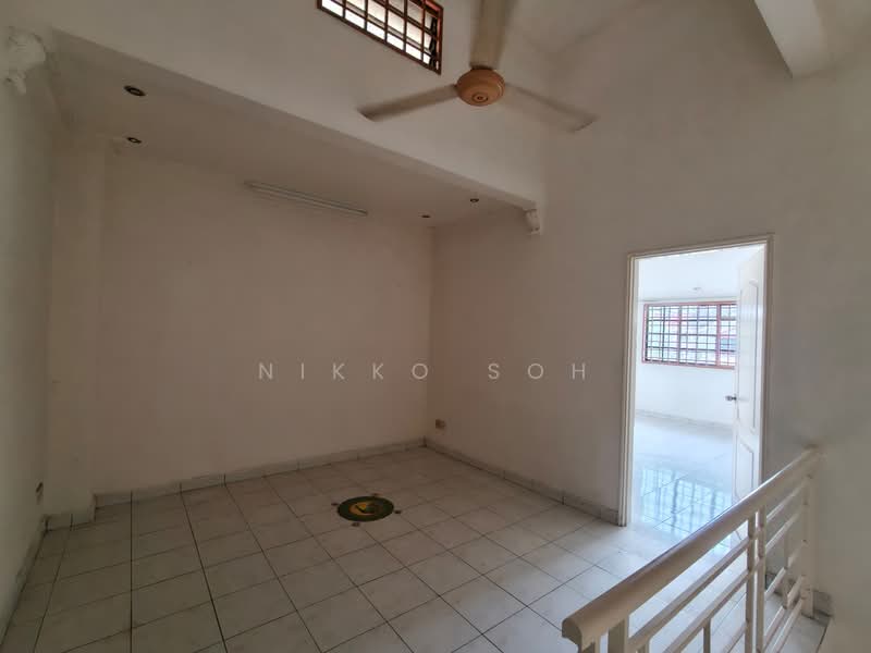 Rumah Teres 2 Tingkat untuk Disewa di Taman Bukit Mewah (Tampoi) - Nikko Soh - Interior - PropertyGuru.com.my