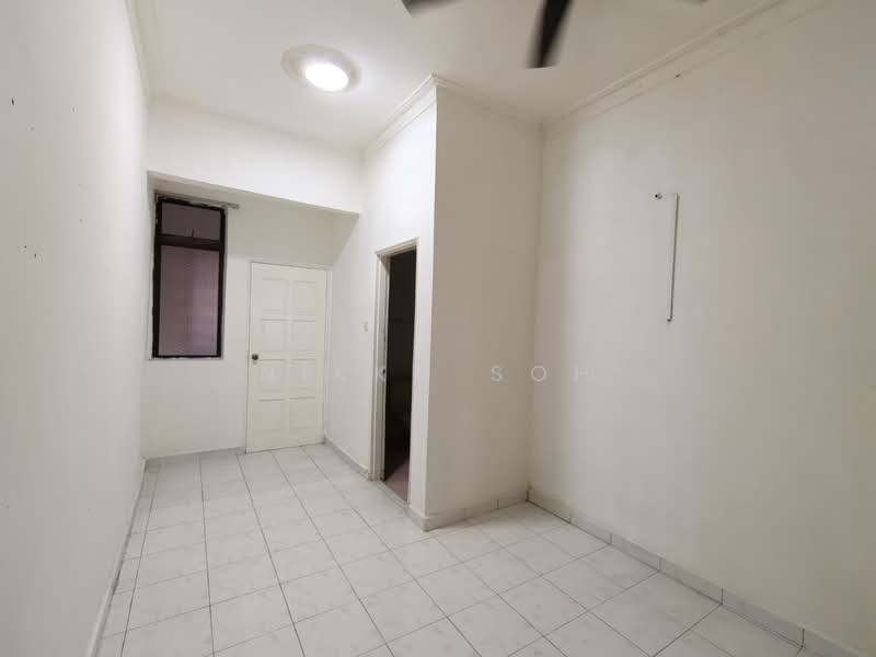 Rumah Teres 2 Tingkat untuk Disewa di Taman Bukit Mewah (Tampoi) - Nikko Soh - Interior - PropertyGuru.com.my