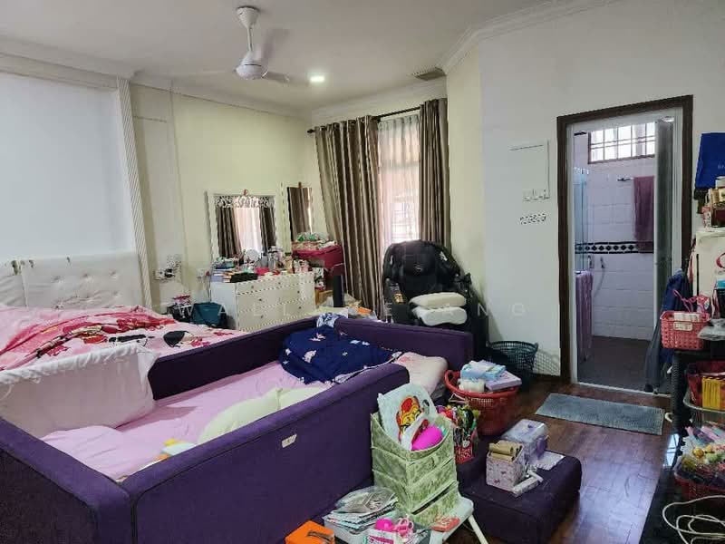 Rumah Teres 2 Tingkat untuk Dijual di Taman Molek (Johor Bahru) - Wallace Ang - PropertyGuru.com.my