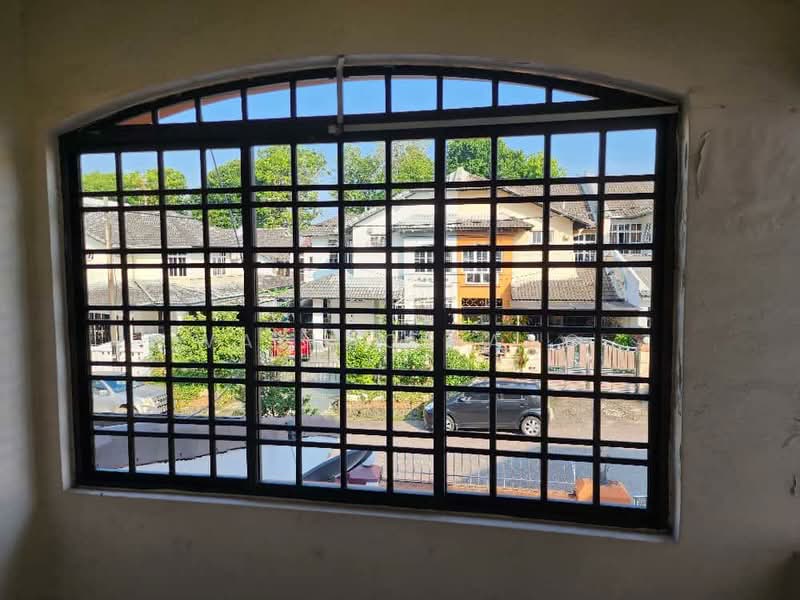 Rumah Teres 2 Tingkat untuk Dijual di Taman Molek (Johor Bahru) - Wallace Ang - PropertyGuru.com.my