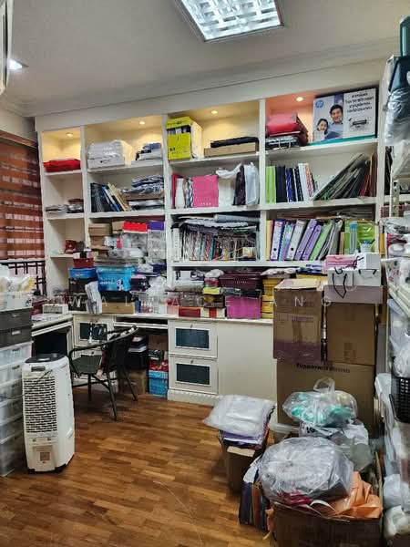 Rumah Teres 2 Tingkat untuk Dijual di Taman Molek (Johor Bahru) - Wallace Ang - PropertyGuru.com.my