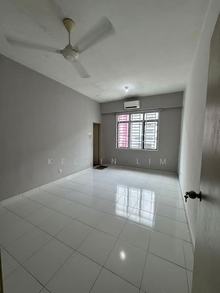 Servis Apartment untuk Disewa di Jentayu Residensi @ Tampoi - Kelvin Lim - PropertyGuru.com.my