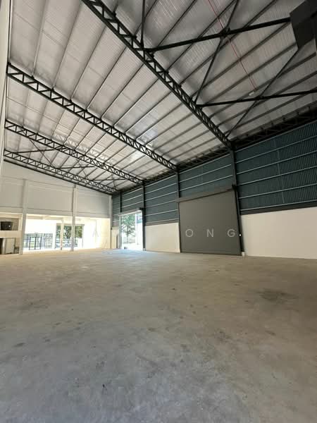 Factory for Sale in Permatang Tinggi B (Kepala Batas) - Jass Kong - Interior - PropertyGuru.com.my