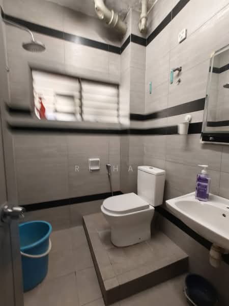 2-storey Terraced House for Sale in SS18 (Subang Jaya) - RL Han - Bathroom - PropertyGuru.com.my