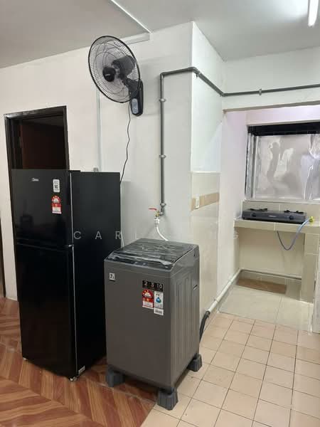 Flat for Rent at Flora Damansara Flat - Carlos Ng - Kitchen - PropertyGuru.com.my