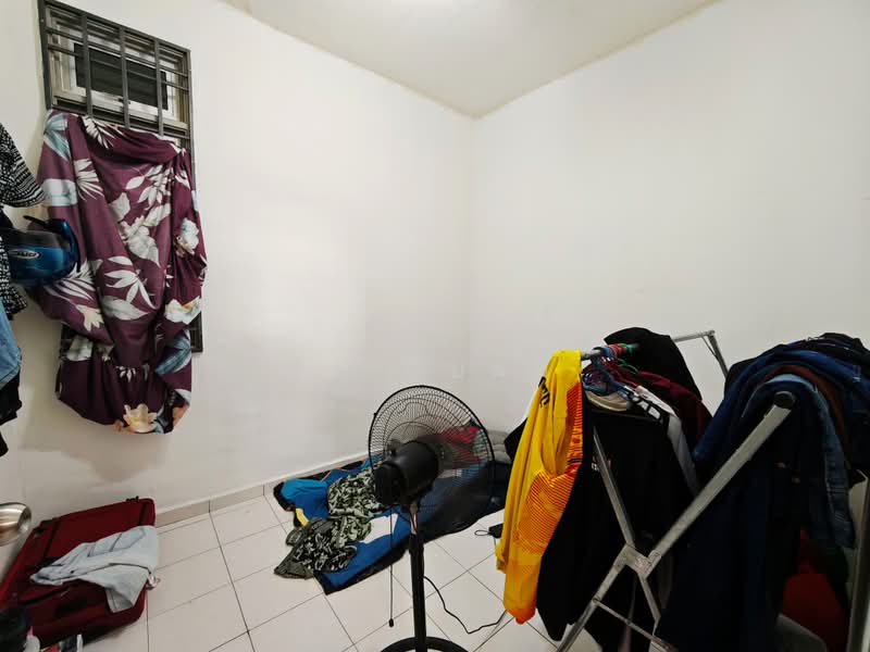 Apartment for Sale at Pangsapuri Larkin Idaman Plot C - Fu Guan - PropertyGuru.com.my