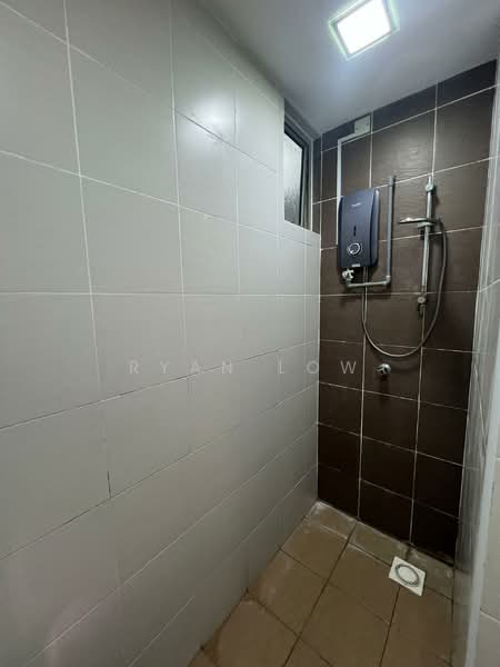Apartment for Rent at Residensi Pandanmas 2 - Ryan Low - Bathroom - PropertyGuru.com.my