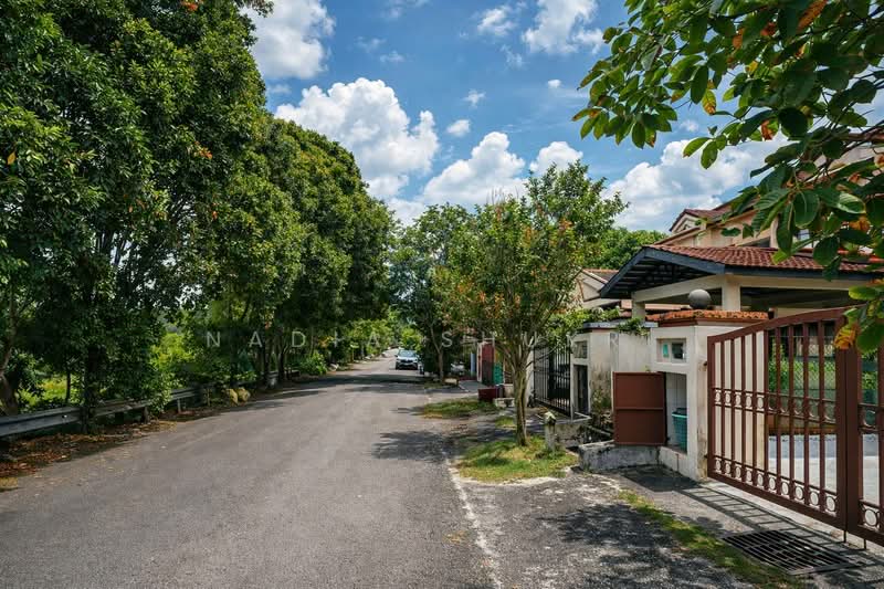 2-storey Terraced House for Sale in Usj 22 (Subang Jaya) - Nadia Shukri - Exterior - PropertyGuru.com.my