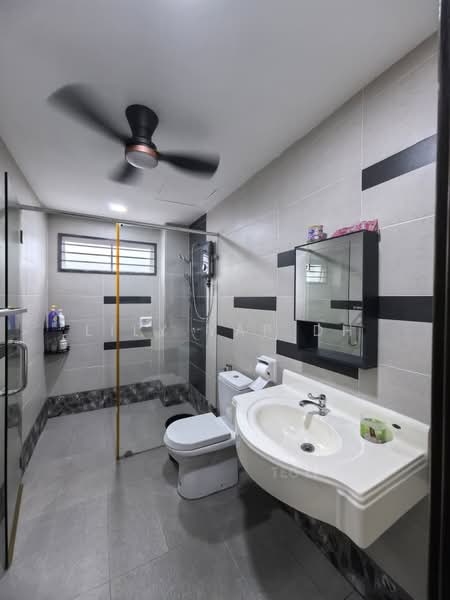 2.5-storey Terraced House for Sale in Bandar Puteri Klang (Klang) - Lily Yap DH - Bathroom - PropertyGuru.com.my