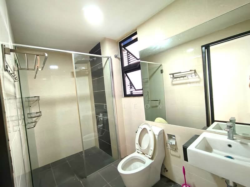 Semi-Detached House for Sale in Shah Alam (Selangor) - Cole Leong - Bathroom - PropertyGuru.com.my