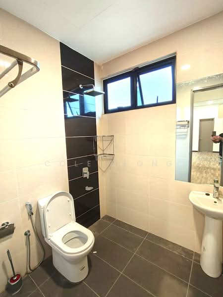 Semi-Detached House for Sale in Shah Alam (Selangor) - Cole Leong - Bathroom - PropertyGuru.com.my