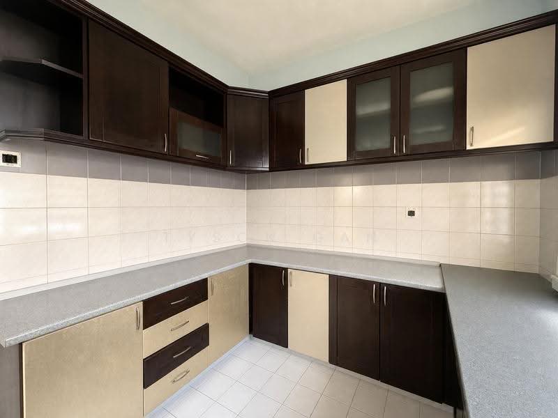 Terraced House for Sale in Usj 4 (Subang Jaya) - Tyson Gan - Kitchen - PropertyGuru.com.my