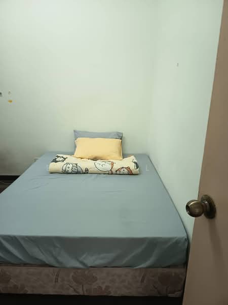 Pangsapuri untuk Disewa di Desa Universiti - Edward Lee - Bedroom - PropertyGuru.com.my
