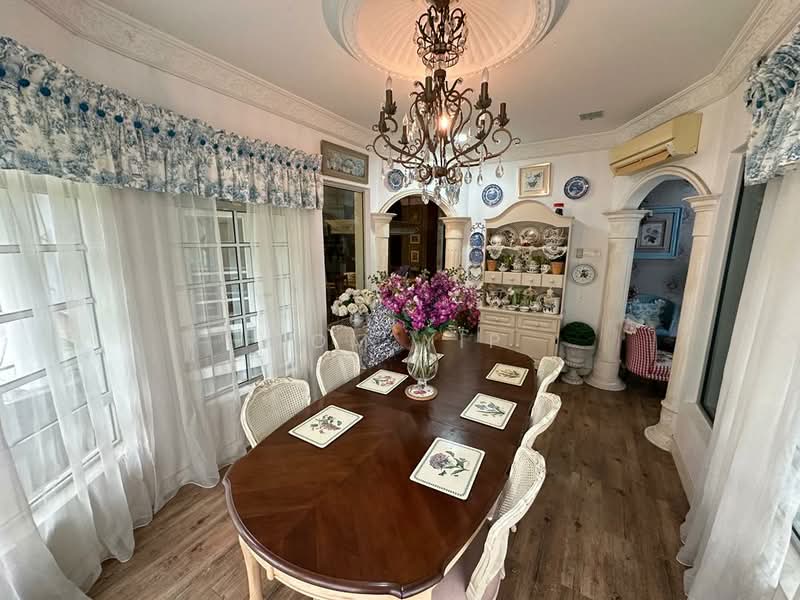 Semi-Detached House for Sale in Kota Emerald (Rawang) - Tom Yip - Dining Room - PropertyGuru.com.my