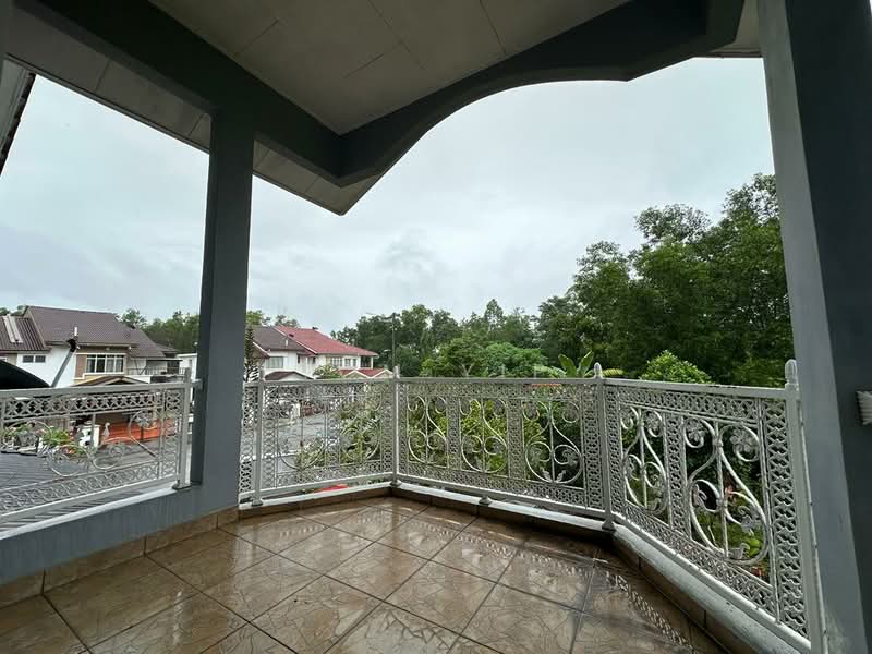 Semi-Detached House for Sale in Kota Emerald (Rawang) - Tom Yip - Balcony - PropertyGuru.com.my