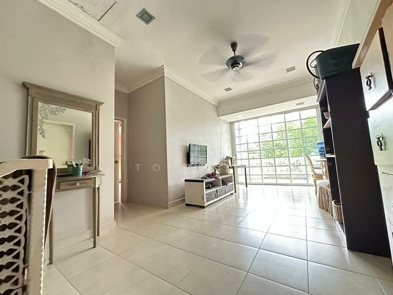 Semi-Detached House for Sale in Kota Emerald (Rawang) - Tom Yip - Living Room - PropertyGuru.com.my