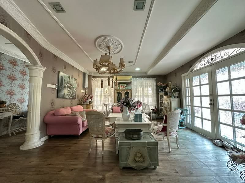 Semi-Detached House for Sale in Kota Emerald (Rawang) - Tom Yip - Living Room - PropertyGuru.com.my