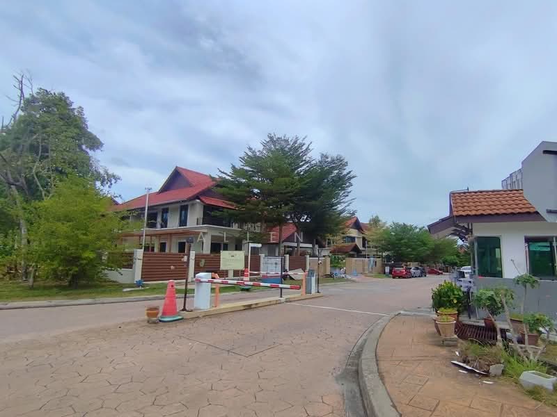 Rumah Berkembar untuk Dijual di Bandar Kinrara Seksyen 1 (Bandar Kinrara) - Allen . - Exterior - PropertyGuru.com.my