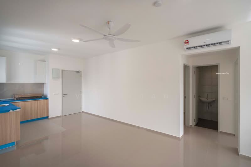 Service Residence for Sale at Hana @ Eco Ardence - Vitas Tan - Kitchen - PropertyGuru.com.my