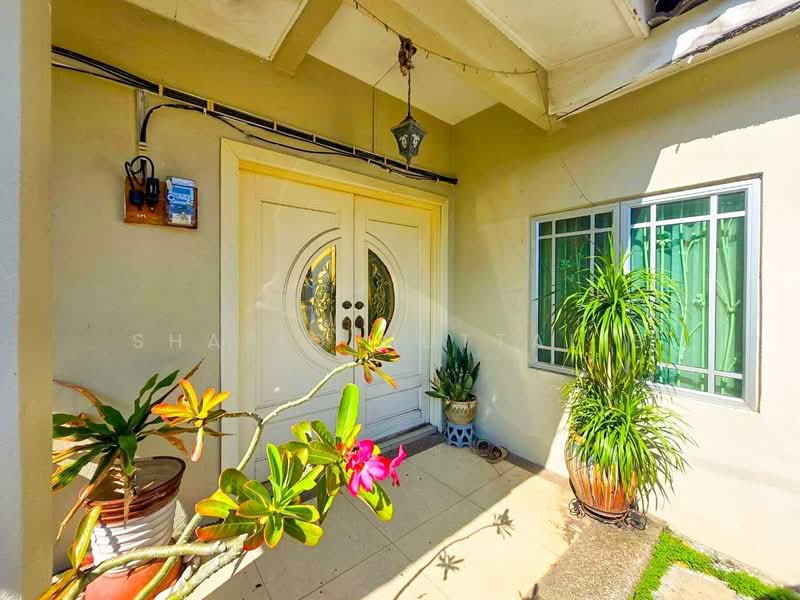 2-storey Terraced House for Sale in Taman Equine (Seri Kembangan) - Shafiq Muttalib - Exterior - PropertyGuru.com.my