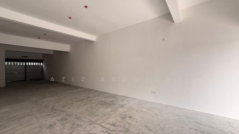 Shop for Rent in Shah Alam (Selangor) - Aziz Abdullah - Interior - PropertyGuru.com.my