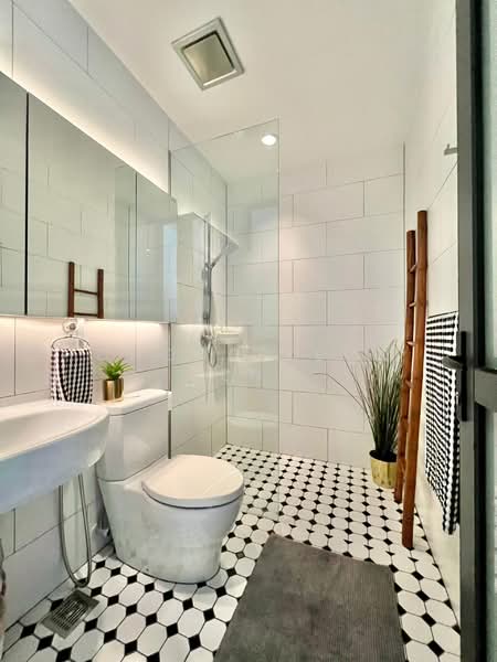 Condominium for Sale at Twy Duplex Condos - Chong Teck Seng - Bathroom - PropertyGuru.com.my