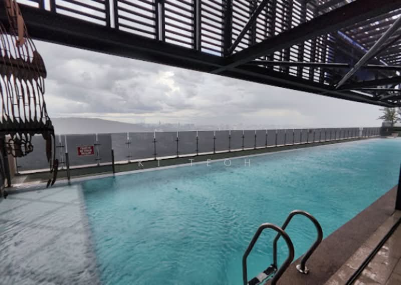 Servis Apartment untuk Dijual di Mossaz @ Empire City - KT Teoh - Pool - PropertyGuru.com.my