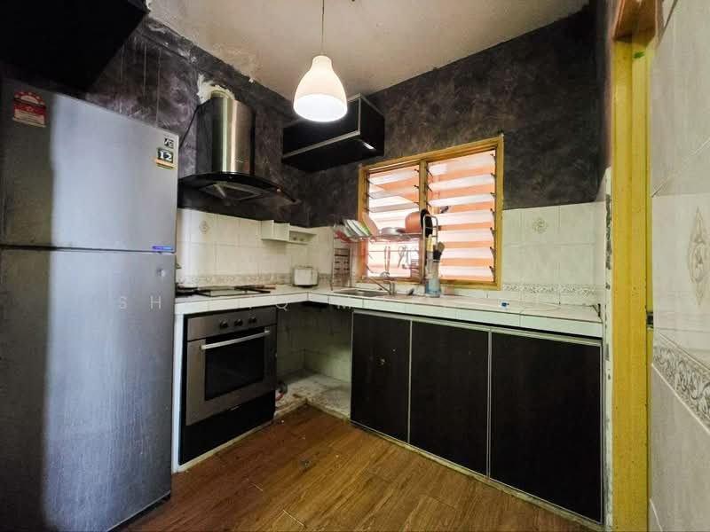 Apartment for Sale at Intana Ria 3 - Shafiq Muttalib - Kitchen - PropertyGuru.com.my