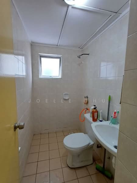 Kondominium untuk Dijual di D'aman Crimson - Joelle Chu - Bathroom - PropertyGuru.com.my