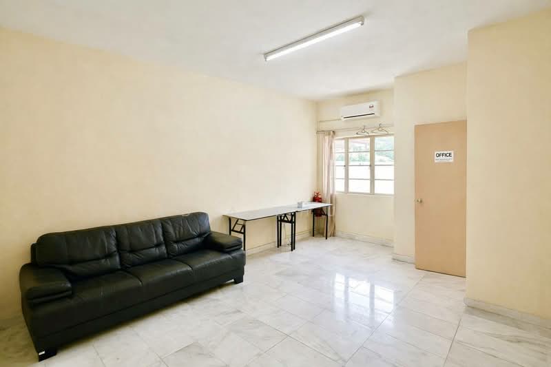 Semi-Detached House for Sale in Seksyen 9 (Kota Damansara) - Nadia Shukri - Interior - PropertyGuru.com.my