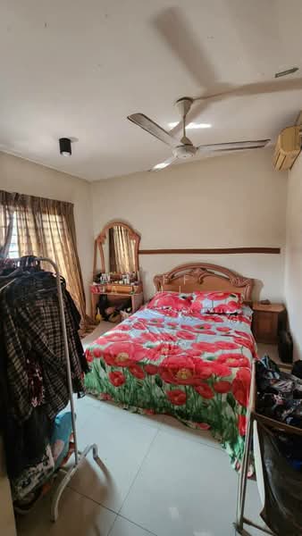 Pangsapuri untuk Dijual di Larkin Residence - Ariff Azmi - Bedroom - PropertyGuru.com.my