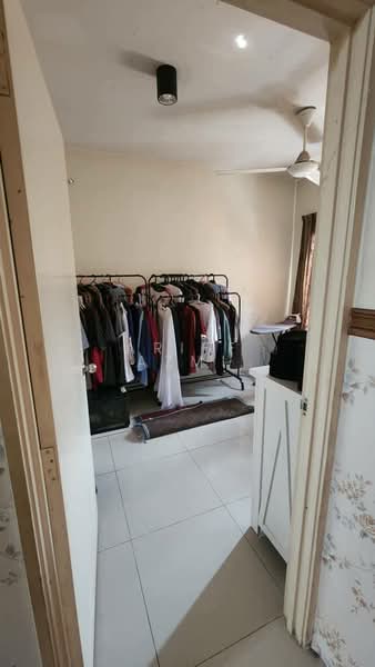 Pangsapuri untuk Dijual di Larkin Residence - Ariff Azmi - Interior - PropertyGuru.com.my