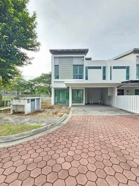Semi-Detached House for Sale in Lenang Heights (Johor Bahru) - Zephyr Khoo - PropertyGuru.com.my