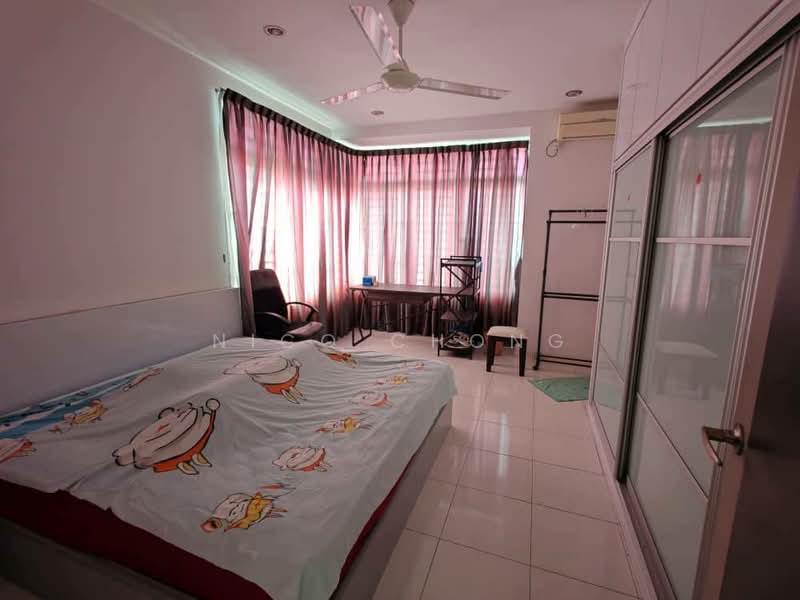 Rumah Teres 2.5 Tingkat untuk Dijual di Taman Setia Indah (Tebrau) - Nico Chong - Bedroom - PropertyGuru.com.my