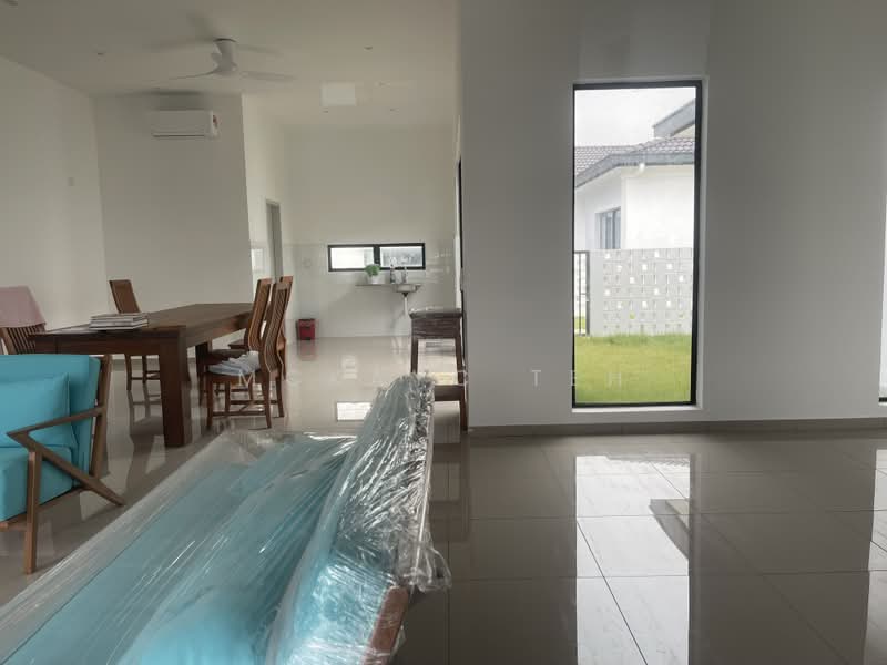 1-storey Terraced House for Rent in Shah Alam (Selangor) - MckayC TEH - Living Room - PropertyGuru.com.my