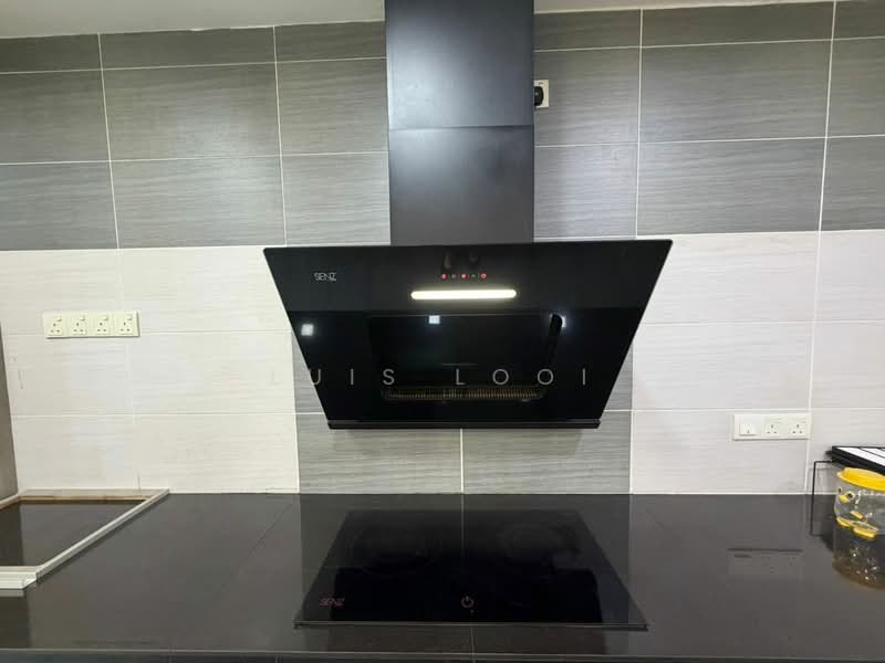 2-storey Terraced House for Rent in Taman Wawasan (Puchong) - Luis Looi - Kitchen - PropertyGuru.com.my