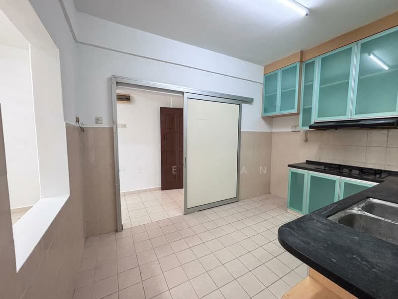 Apartment for Sale at Villa Bestari Apartment - Helen Tan - Kitchen - PropertyGuru.com.my