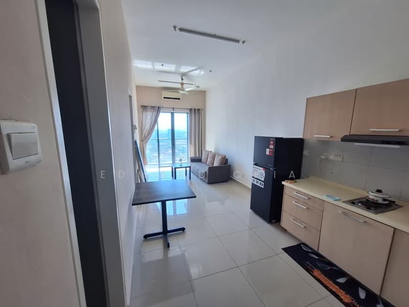 Servis Apartment untuk Disewa di D'Pulze Cyberjaya - Edmand Chia - Living Room - PropertyGuru.com.my