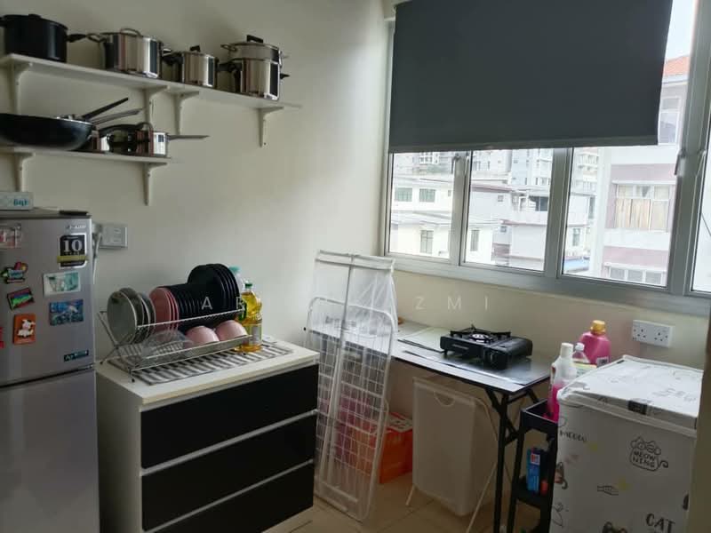 Apartment for Sale at Seri Mutiara Mas - Ariff Azmi - Kitchen - PropertyGuru.com.my