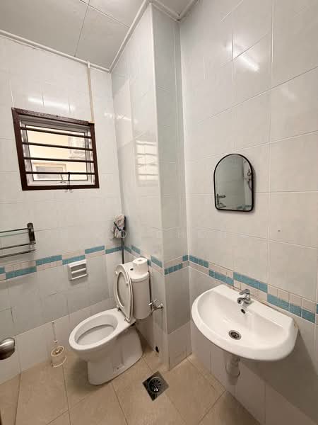 2-storey Terraced House for Sale in Taman Seri Austin (Tebrau) - Nico Chong - Bathroom - PropertyGuru.com.my